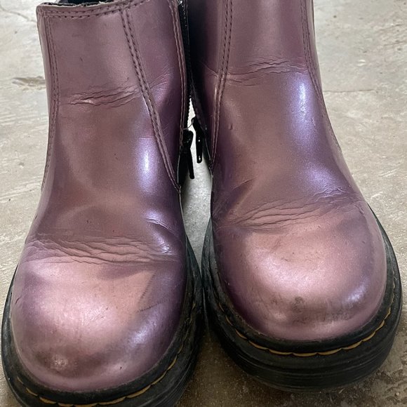 Kids Dr. Martens - Picture 1 of 2